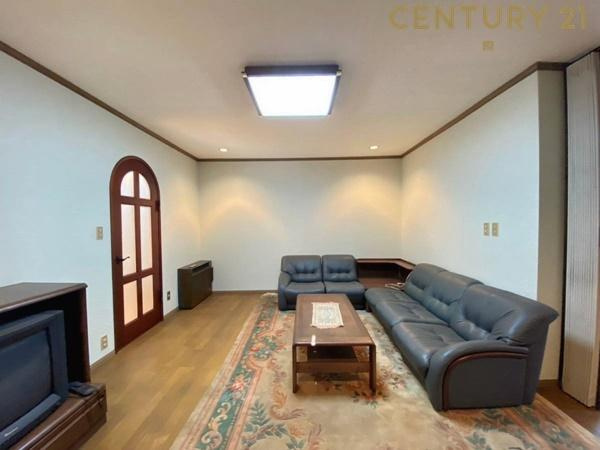 和歌山市毛見中古戸建の居間・リビング