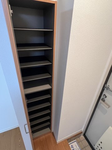 クリスタルコートの収納