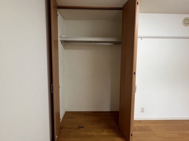 クリスタルコートの収納