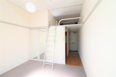 【玄関】 | レオパレス新大宮