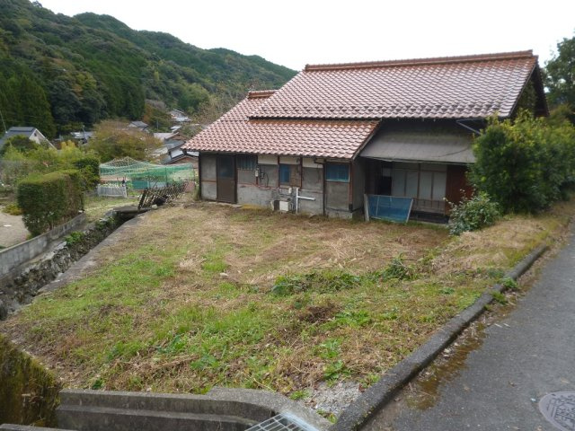 天花　売土地の外観