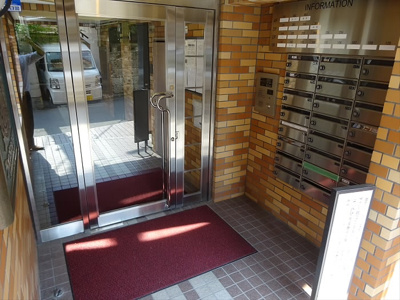 【エントランス】 | ライオンズマンション代田橋