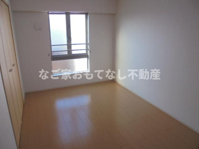 【内装】 | プラシードⅡ | 同型タイプ