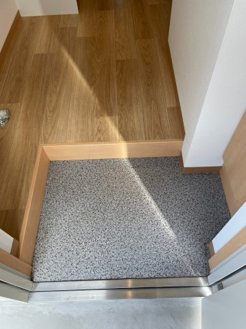 仲介手数料0円！！A・City中川の玄関