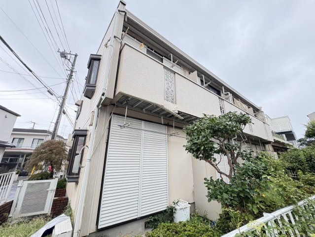 メゾン中山の外観