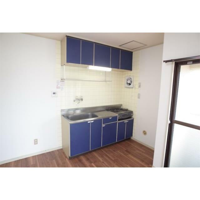 パールハイム市川のキッチン