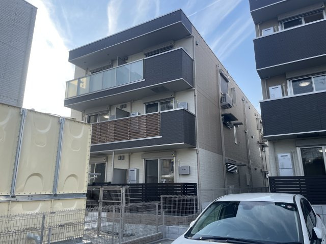 D-Place安田の外観