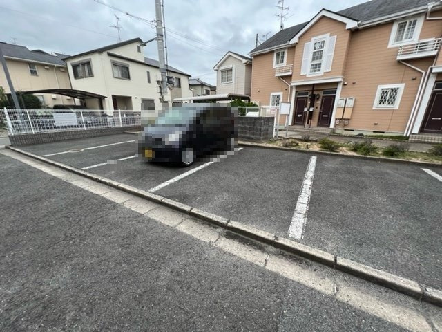 インサイドヒルの駐車場
