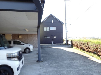 【駐車場】 | 黒石市牡丹平売アパート