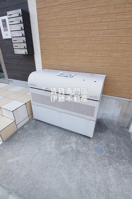 オーベルテューレ名城公園のその他共用部分|専用ダストボックス