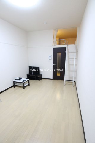 レオネクストアルカディアの居間・リビング