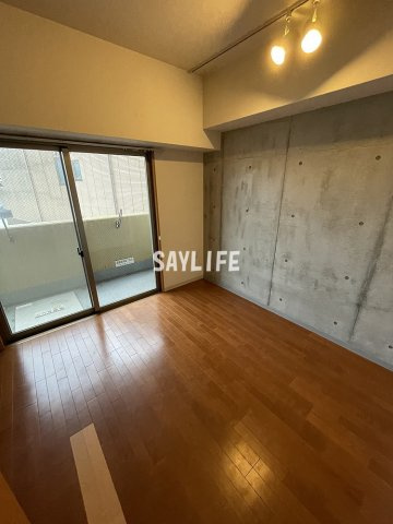 プラディオ徳庵セレニテの居間・リビング