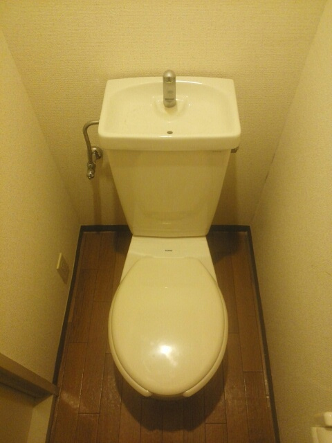 ラングウッド　Ａのトイレ