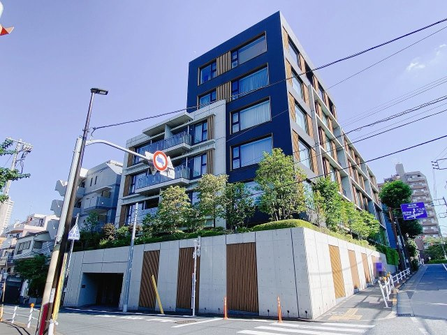 シティハウス新宿戸山の外観