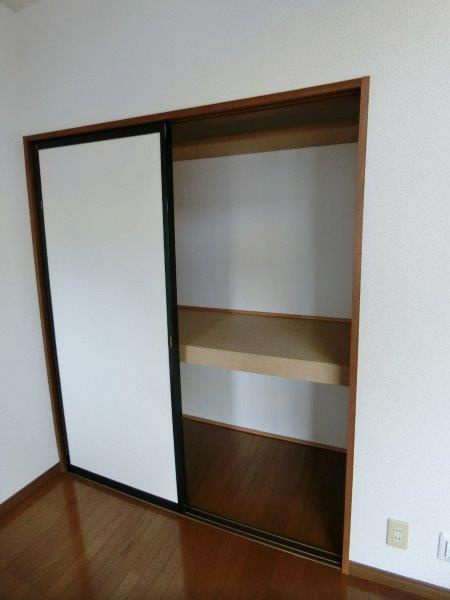 パークレーン茶やの収納