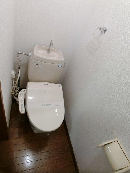 パークレーン茶やのトイレ