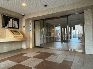 【エントランス】