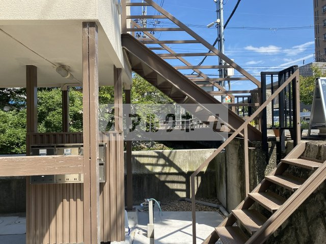 さくらハウスのエントランス