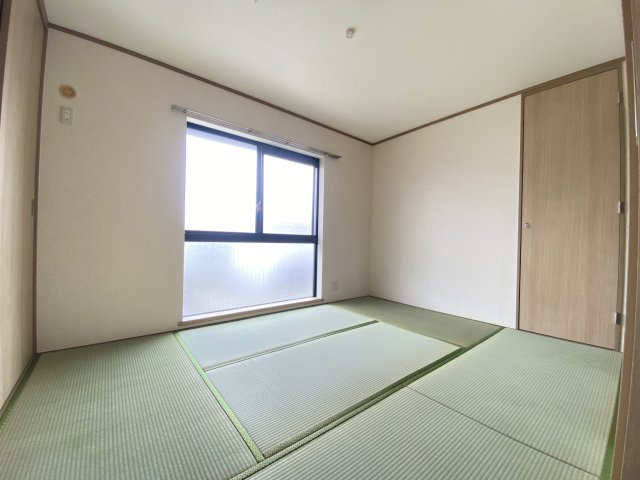 ヴィーブル七々色の和室
