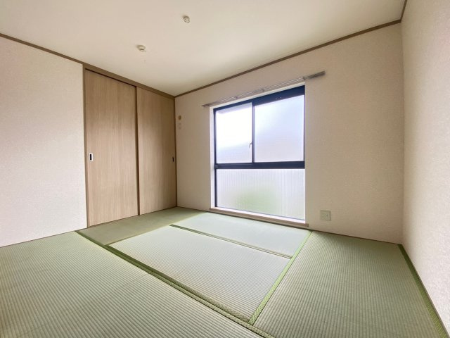 ヴィーブル七々色の和室