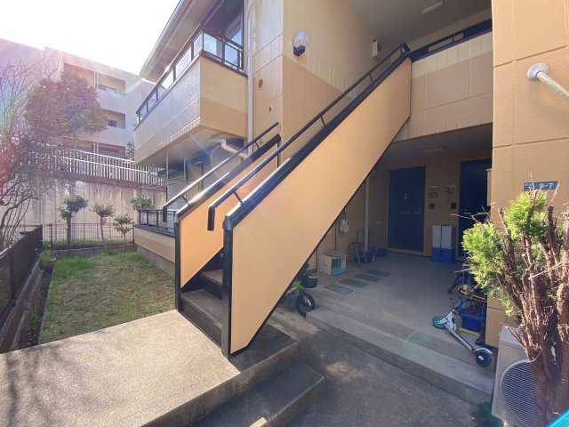 ヴィーブル七々色のエントランス