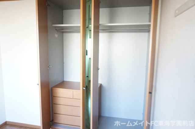 菊池郡菊陽町大字津久礼のアパートの収納