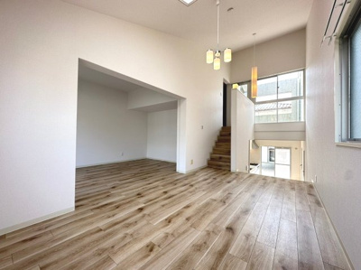 【居間・リビング】 | メゾン緑丘