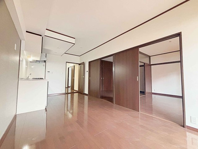 【居間・リビング】 | 鶴陽明ハイツ【名古屋市賃貸・エレベーター付】