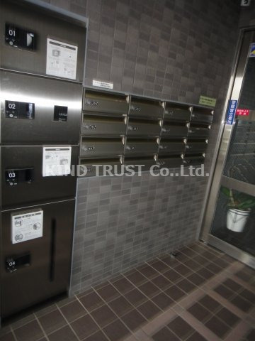 レディースパインヒル北梅田のその他共用部分