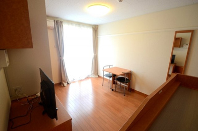 【居間・リビング】 | レオパレス松川 | ※写真と現物が異なる場合は現物を優先いたします。