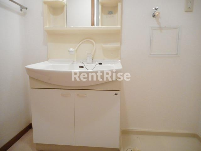 フリュイティア１の洗面所|洗面所