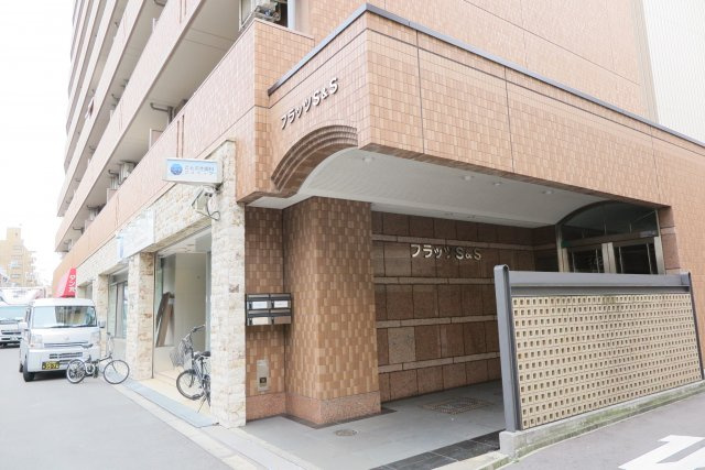 フラッツＳ＆Ｓのエントランス