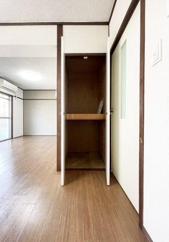 パルティーレ八万町の収納