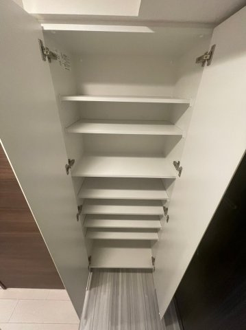 仲介手数料0円！！S-RESIDENCE平安通の収納