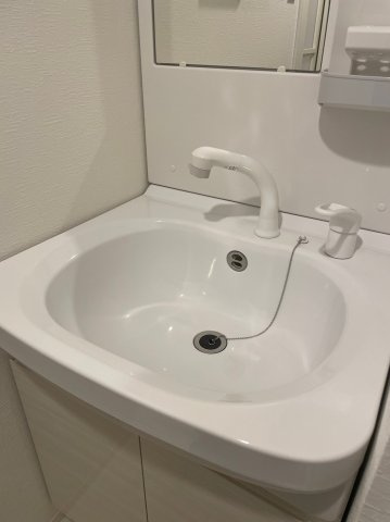 仲介手数料0円！！S-RESIDENCE平安通の洗面所
