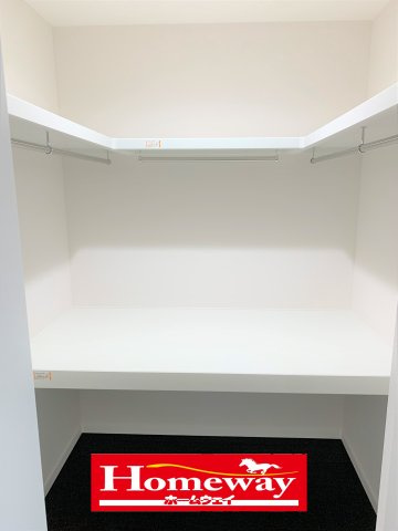 【収納】 | 新川小学校に通える新築戸建　宇部市西本町一丁目　ファーストホーム | 憧れのオープンウオークインクローゼット