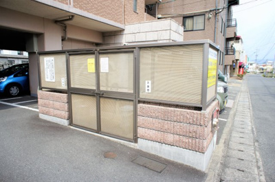 【その他共用部分】 | パルデンス・エコノⅠ | 敷地内ごみ捨て場