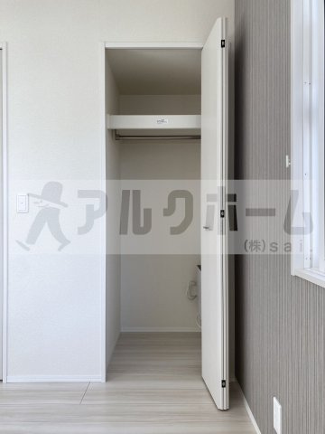 ラフィーネ八尾東の収納