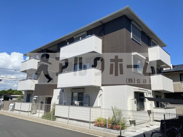 ラフィーネ八尾東の外観