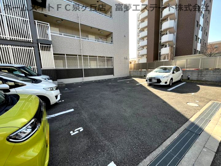Feliz高石の駐車場