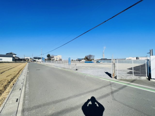 川越市鹿飼　売地の外観|現地（2024年1月）撮影
建築条件なし！広々間口で出入り楽々♪南道路で1日中日当たり良好♪