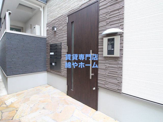 フジパレス我孫子前V番館のエントランス|建物の内部です