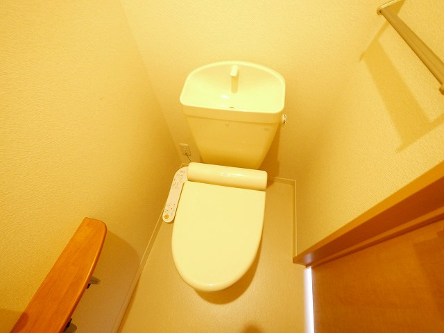 ルミナスＡ・Ｂ（櫟本町）のトイレ|トイレも気になるポイント