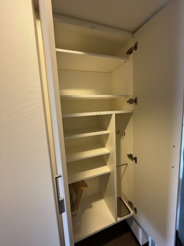 レジュールアッシュＢＥＮＴＥＮの収納