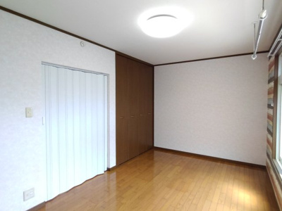 【収納】 | レトワール | 洋室には収納付です♪