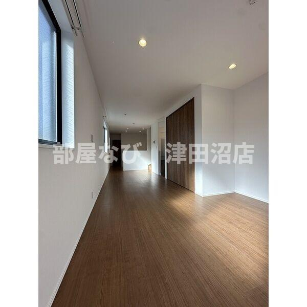 船橋市前原西３丁目の一戸建ての内装