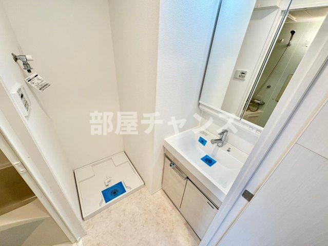 ディアレイシャス大須赤門通本町の独立洗面台