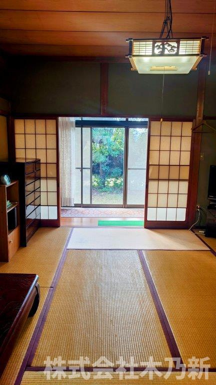 鴨方町鴨方売家の和室