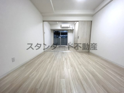 【洋室】 | ACT DOORS天六