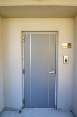 【玄関】 | ピーノドゥーエ